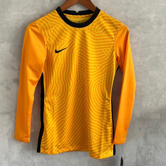 NWT Women’s Nike Long Sleeve GolKeeper Jersey, Size S - Picture 1 of 6